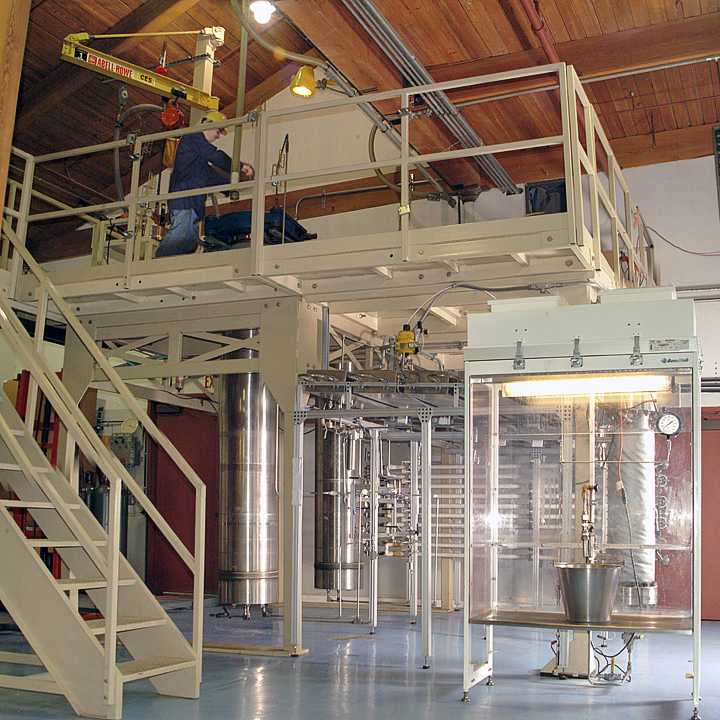 large supercritical fluid extraction plant